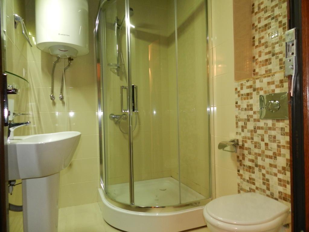 Aparthotel In Orbi Sea Towers Batoumi Extérieur photo