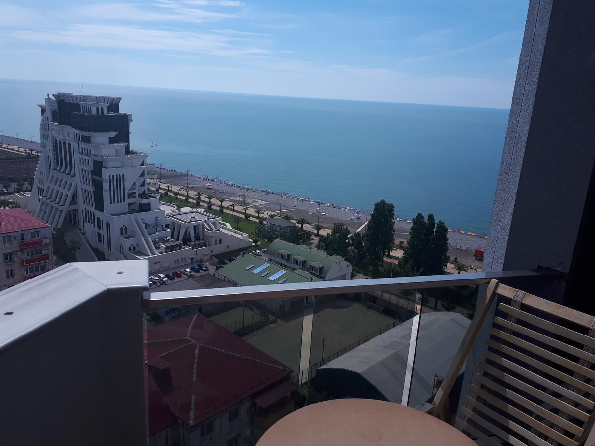 Aparthotel In Orbi Sea Towers Batoumi Extérieur photo